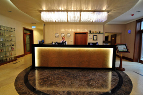 Hotel Zamość noclegi konferencje SPA basen restauracja kręgielnia Polska